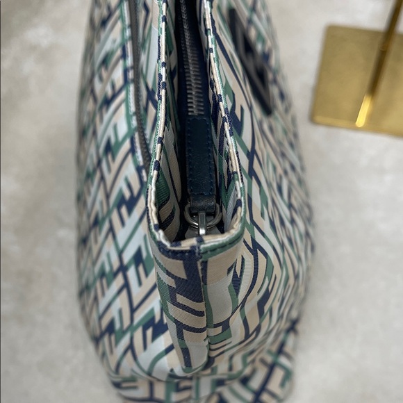 Vintage Fendi Multicolor FF Zucca Logo Canvas Tote/ Shoulder Bag w/ Zip Closure - Picture 8 of 16